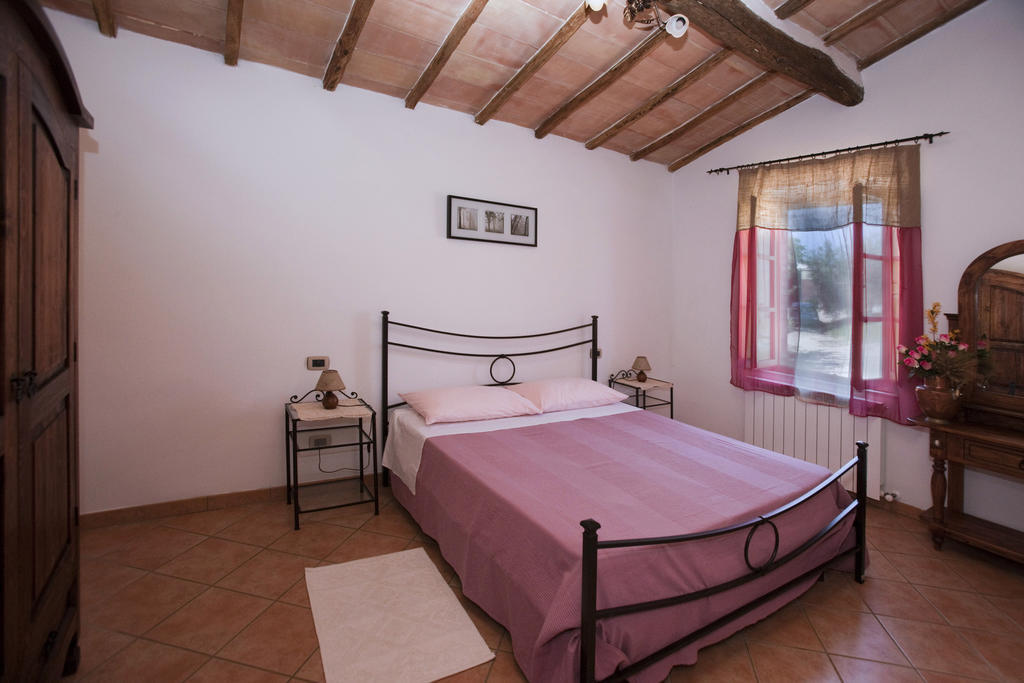 Agriturismo Podere Olivello In Val D'Orcia Montalcino Pokoj fotografie